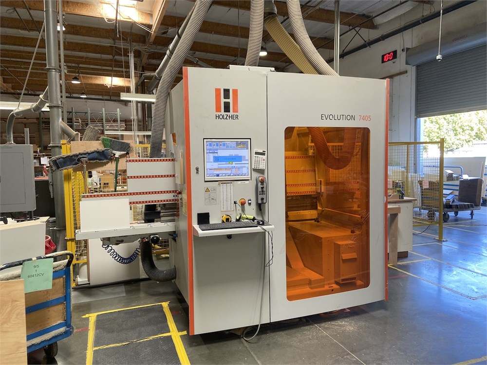 Holz-Her Evolution "7405" Vertical CNC Through Feed Processing Center