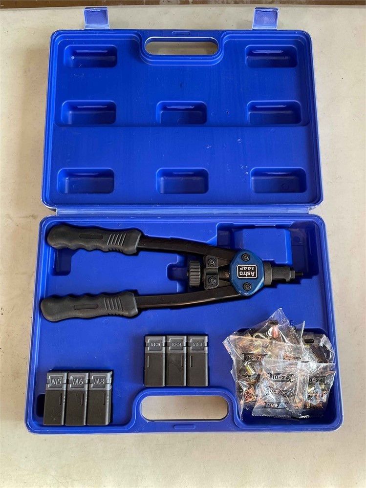 Astro Pneumatic Tool "1442" 13" Hand Rivet Nut Setter Kit