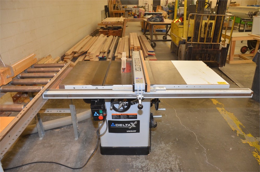 Delta "X5 38-L51X Unisaw" Table Saw