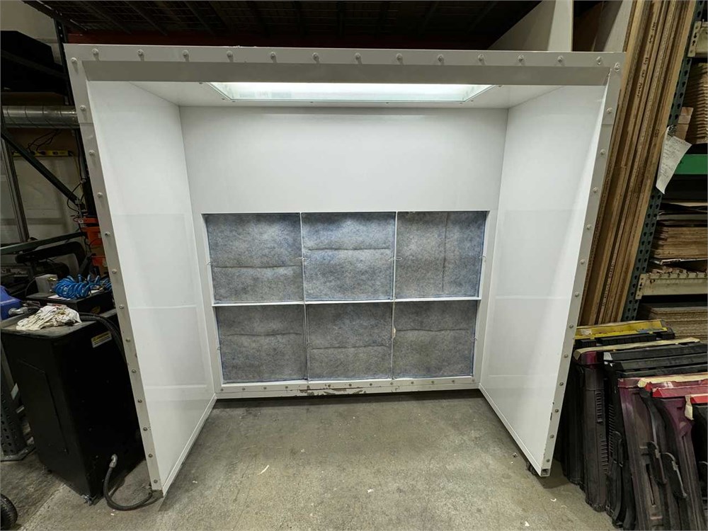 Marathon "SPK-76F" Spray Booth