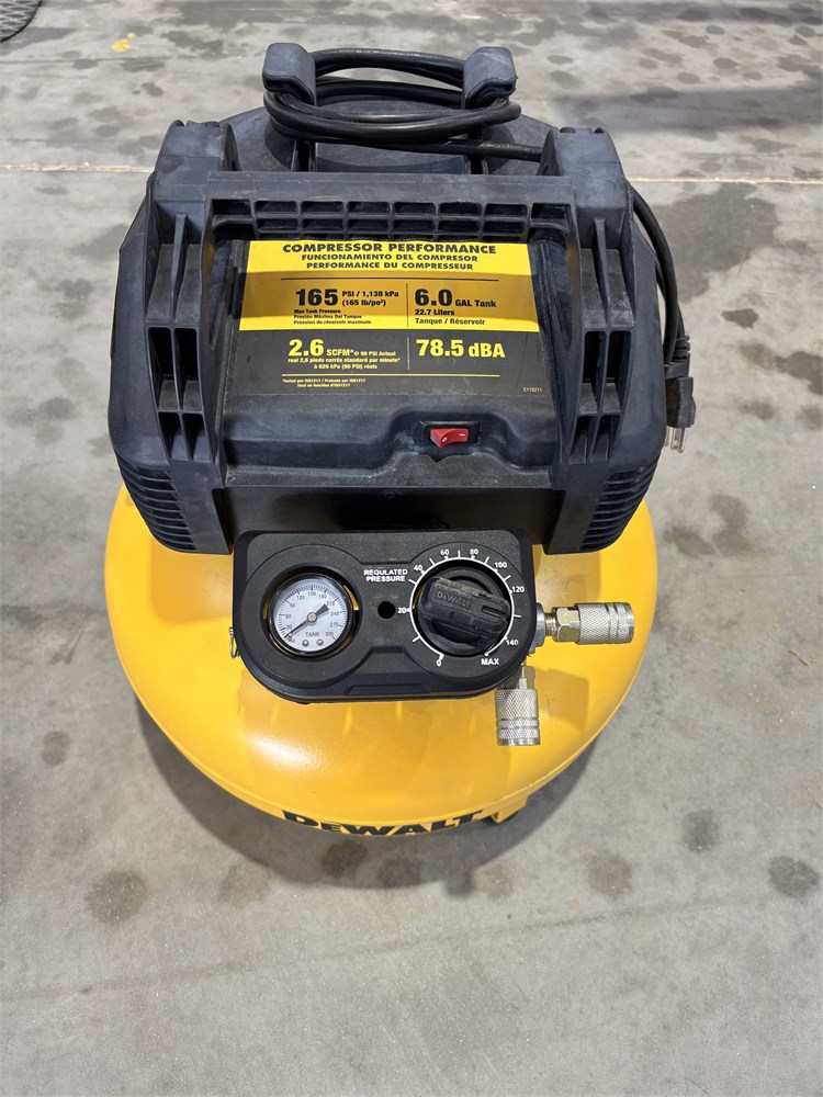 DeWalt "DXCM2002" 6-Gal Air Compressor