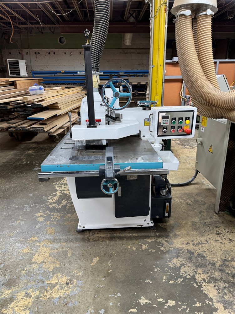 Silver "SRS-460N" Straight Line Rip Saw