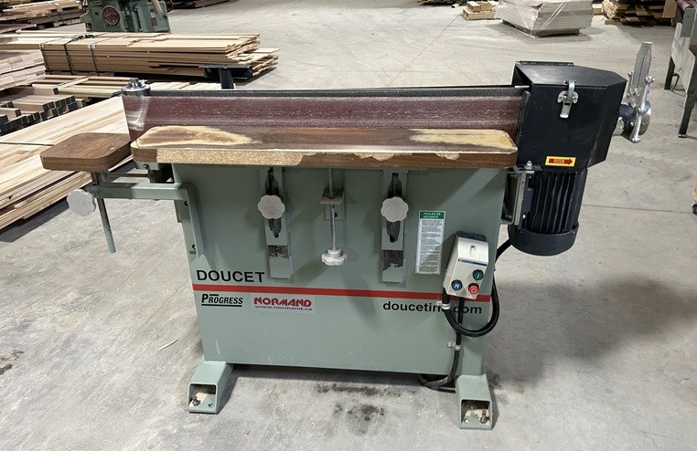 Doucet "PMC-150" Edgesander - Cayuga, ON