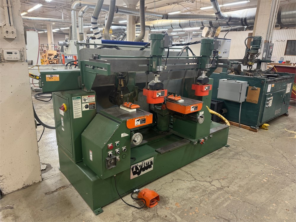 Tyler Drawer Front Dovetailer