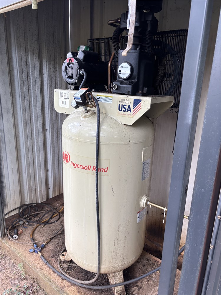 Ingersoll-Rand "TS5" Air Compressor