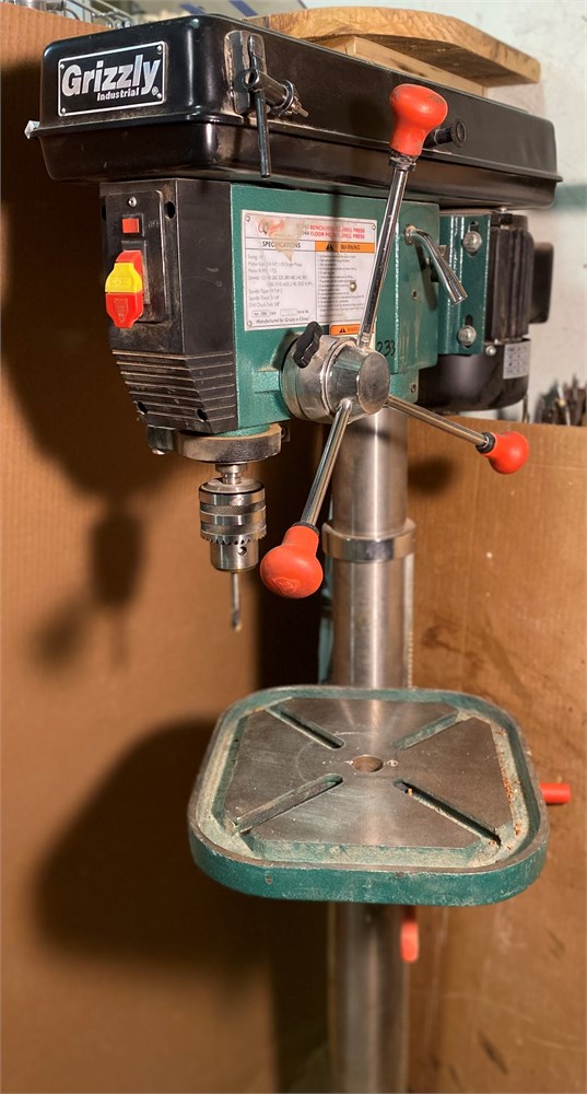 Grizzly "G7944" 12-Speed Drill Press