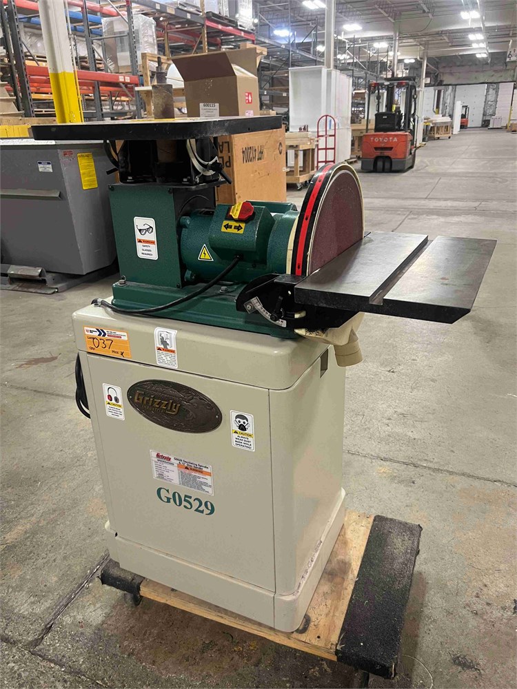 Grizzly "G0529" Oscillating Spindle Sander & 12" Disc Sander