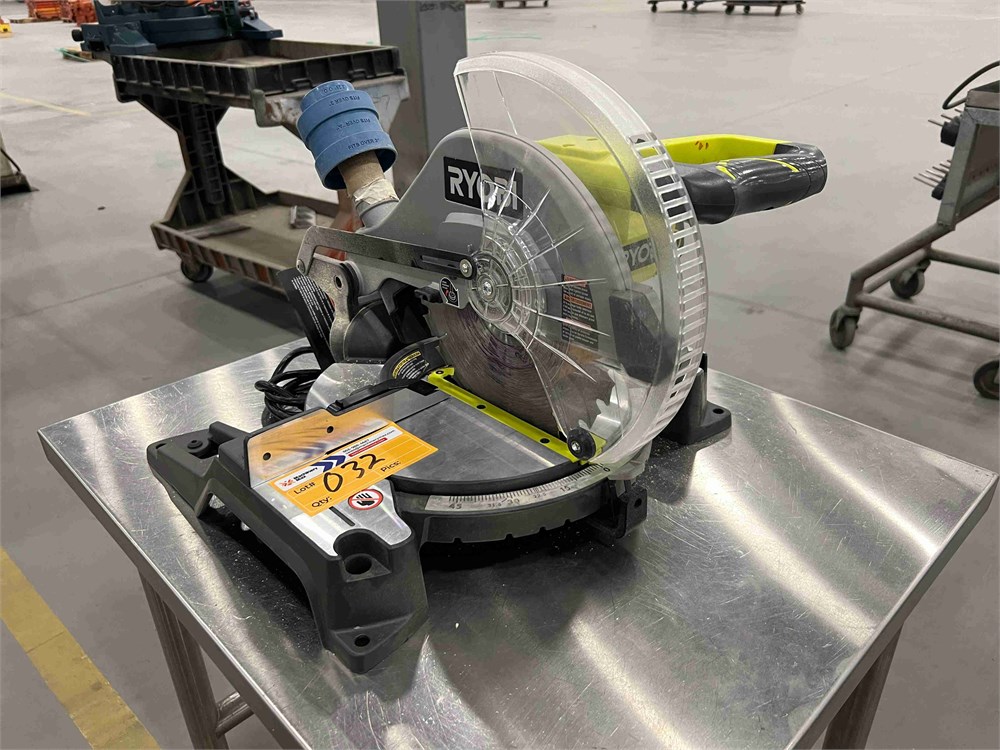 Ryobi "TS13646" Miter Saw