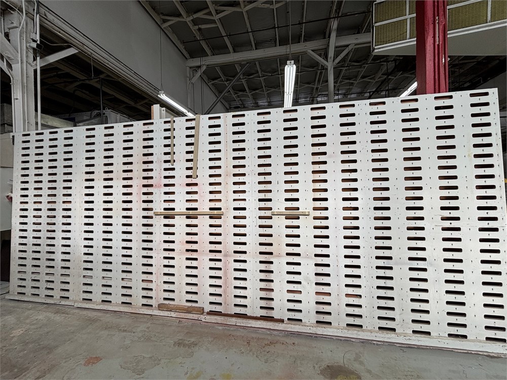 (2) Toning/Color Match Walls