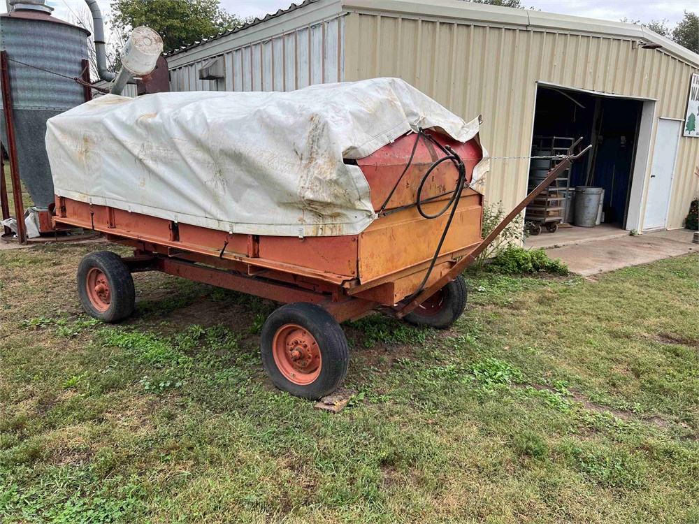 Cyclone Dust Collector & Auger