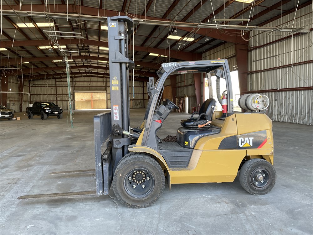 Caterpillar "GP45N1" Forklift