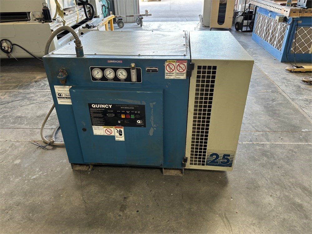 Quincy "QMB25ACA32SF" Air Compressor