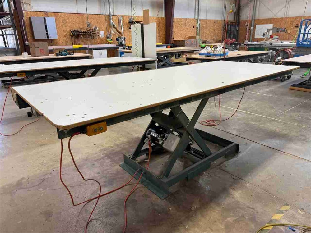 Marcon Lift Table