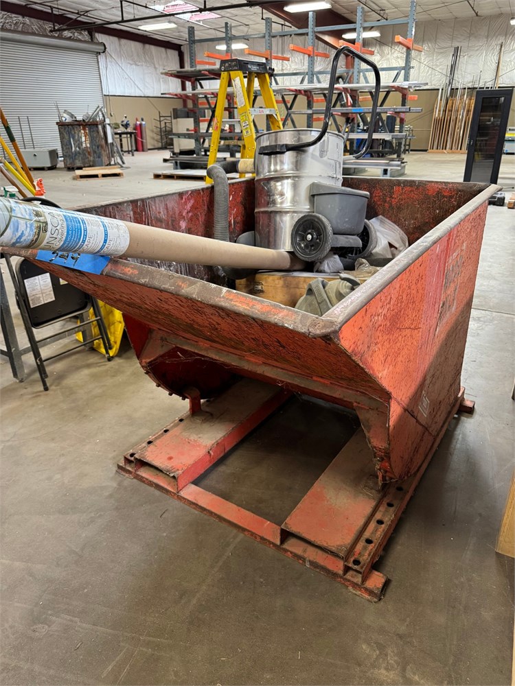 Self Dumping Hopper
