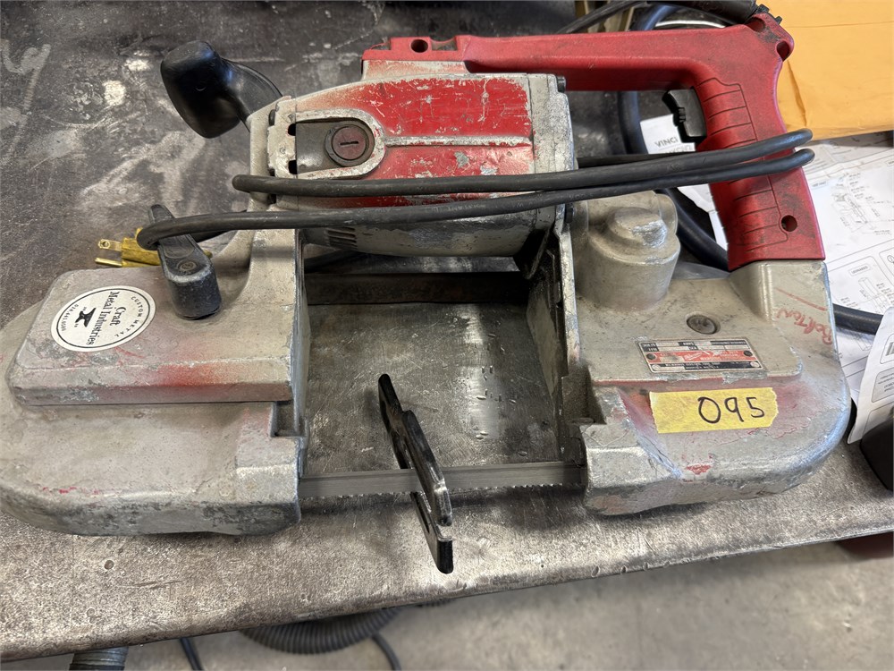 Milwaukee Portable Bandsaw