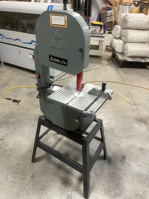 Delta 12" Bandsaw