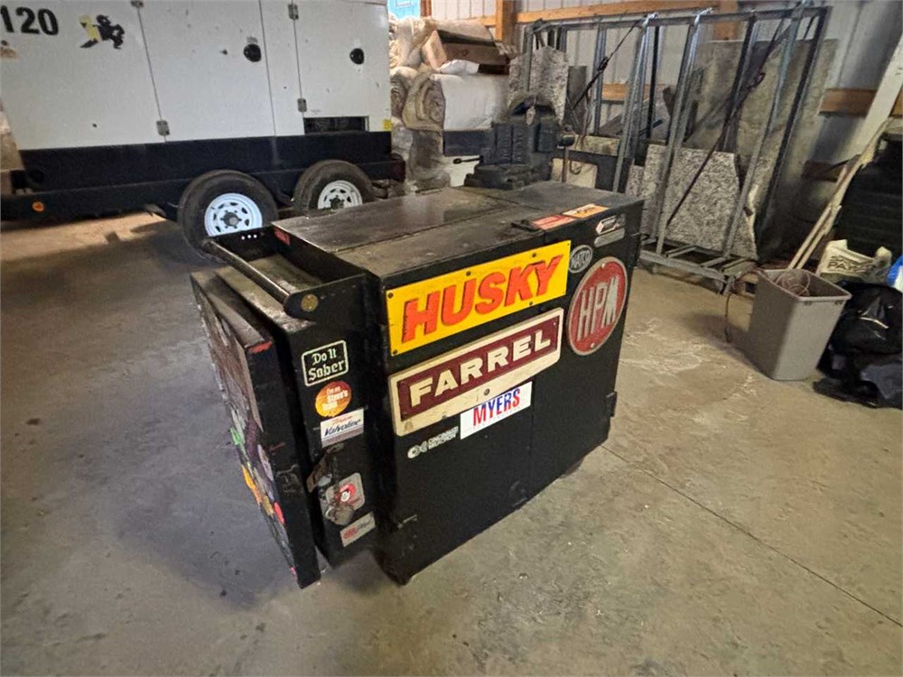 Husky Farrel Tool Cart