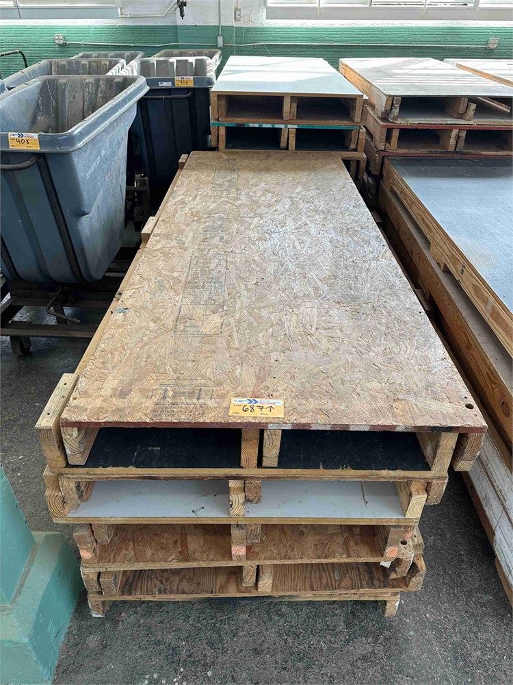 Large Wood Pallet qty. (12)