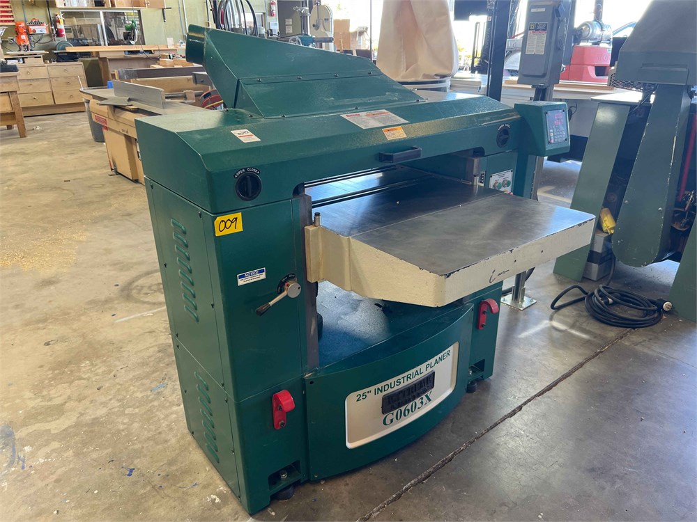 Grizzly "G0603X" 25" helical head planer