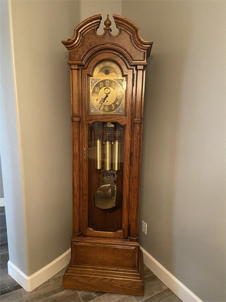 Howard Miller "610-178" Antique Grandfathers Clock