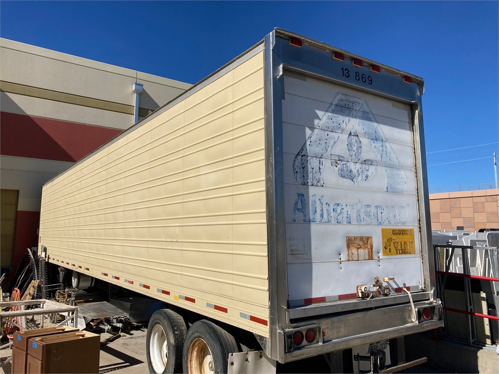 Utility Semi Trailer - Refrigerated