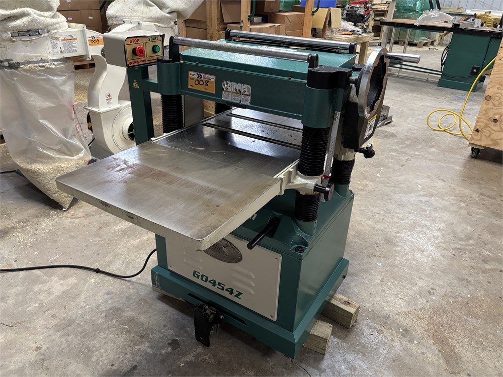 Grizzly "G0454Z" 20" Planer with Spiral Cutterhead