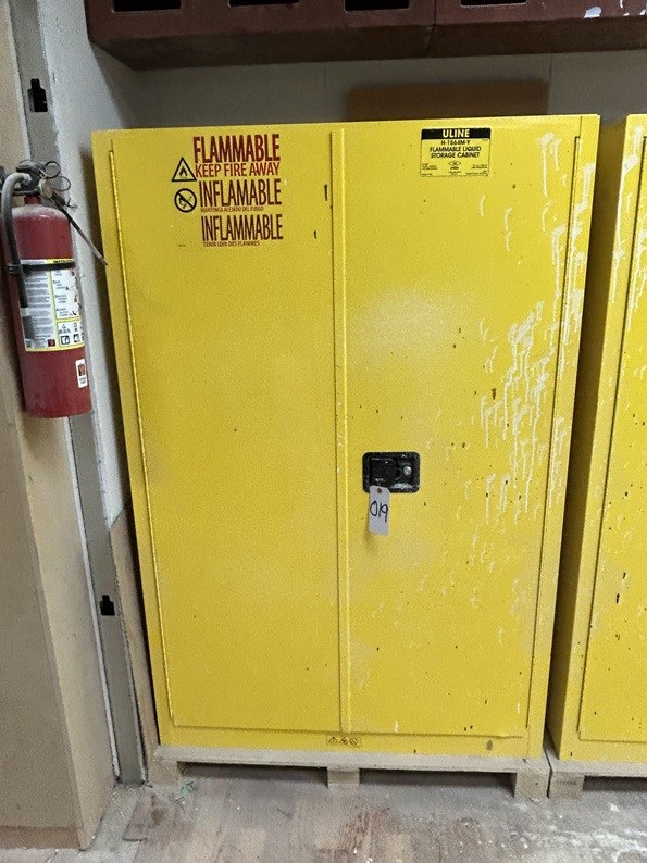 Uline "H1564M-Y" Explosion Proof Paint Storage Cabinet - Richmond Hill, ON