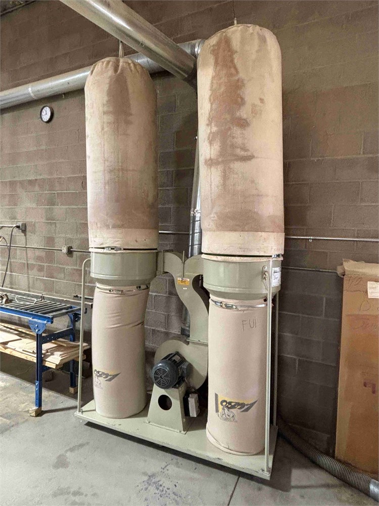 Lobo "1997 6/3" Dust Collector