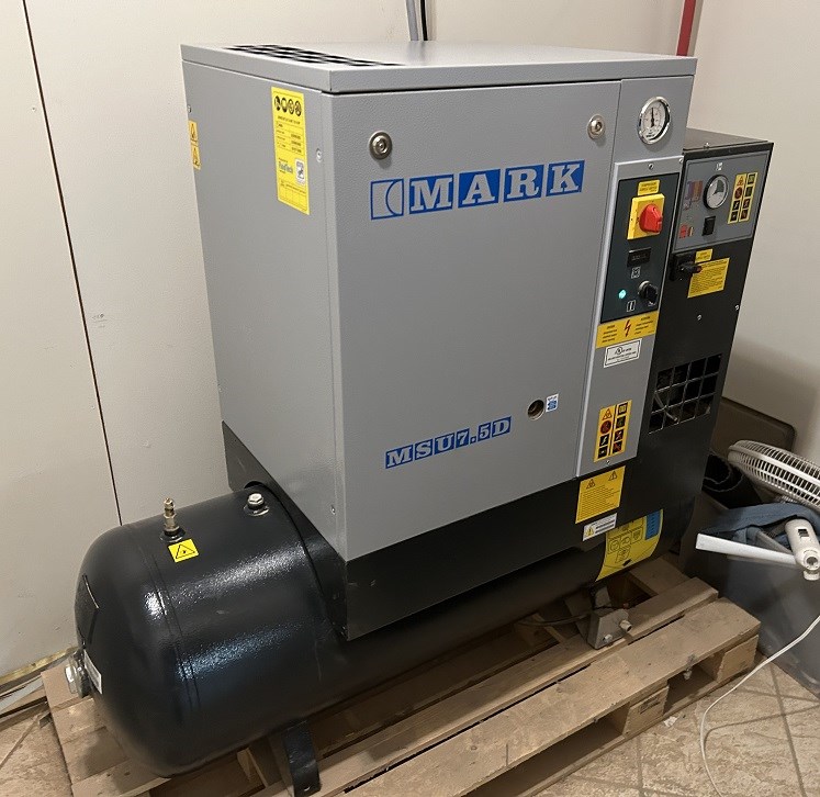 Mark "MSU" Air Compressor & Dryer yr 2022 - 7.5hp, 230V 1ph - Richmond Hill, ON