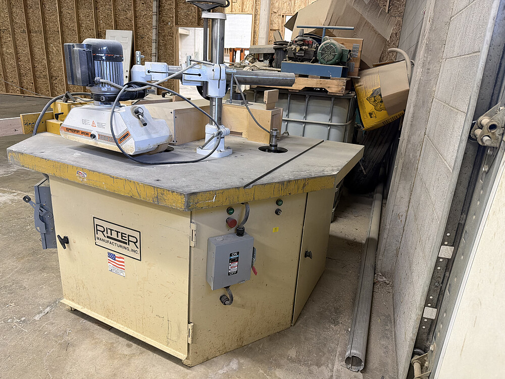 Ritter "R30125" 3-Station Shaper and Maggi "Steff 2038" Power Feeder