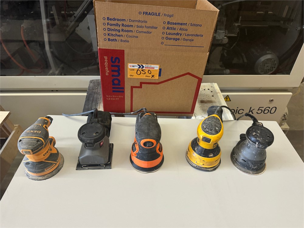 Lot of Palm Sanders - as pictured - Qty (5)