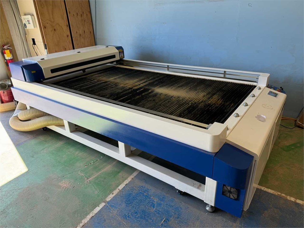 2022 Bescutter "LC1325D" Laser Cutter