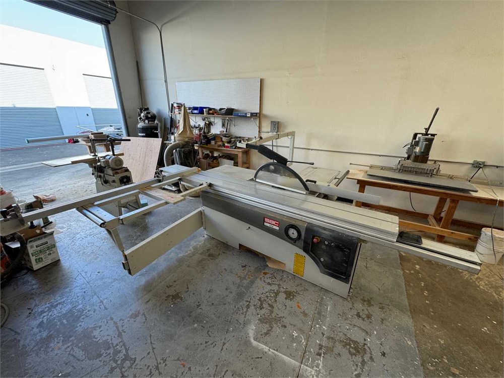 SAC "CS4-3200" Sliding Table Saw