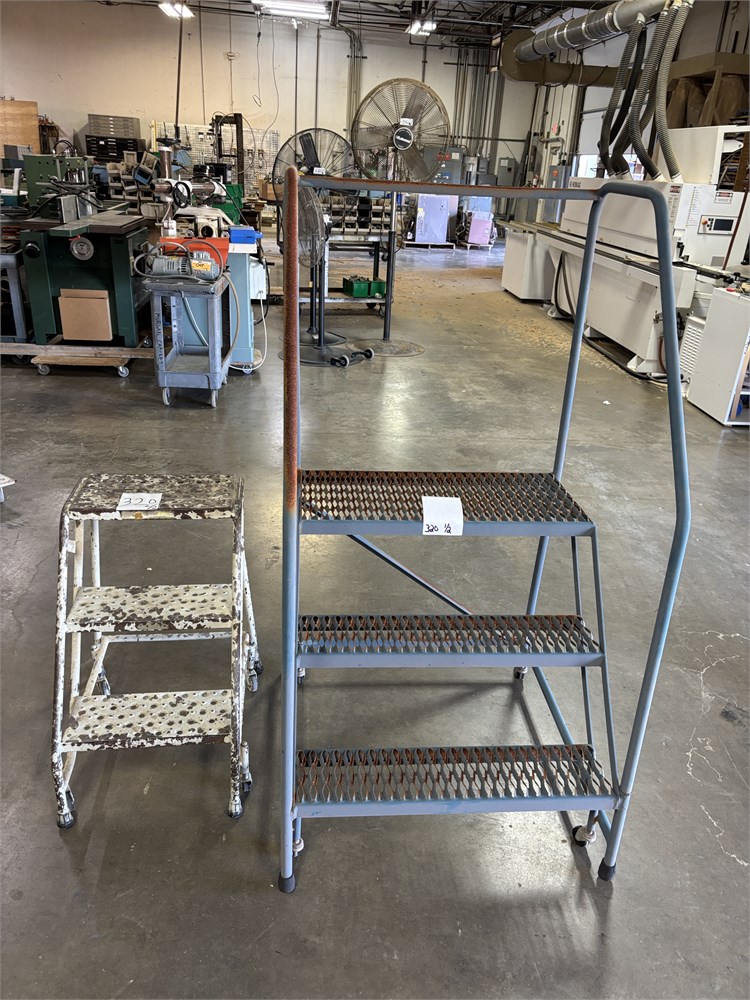 (2) Step Ladders