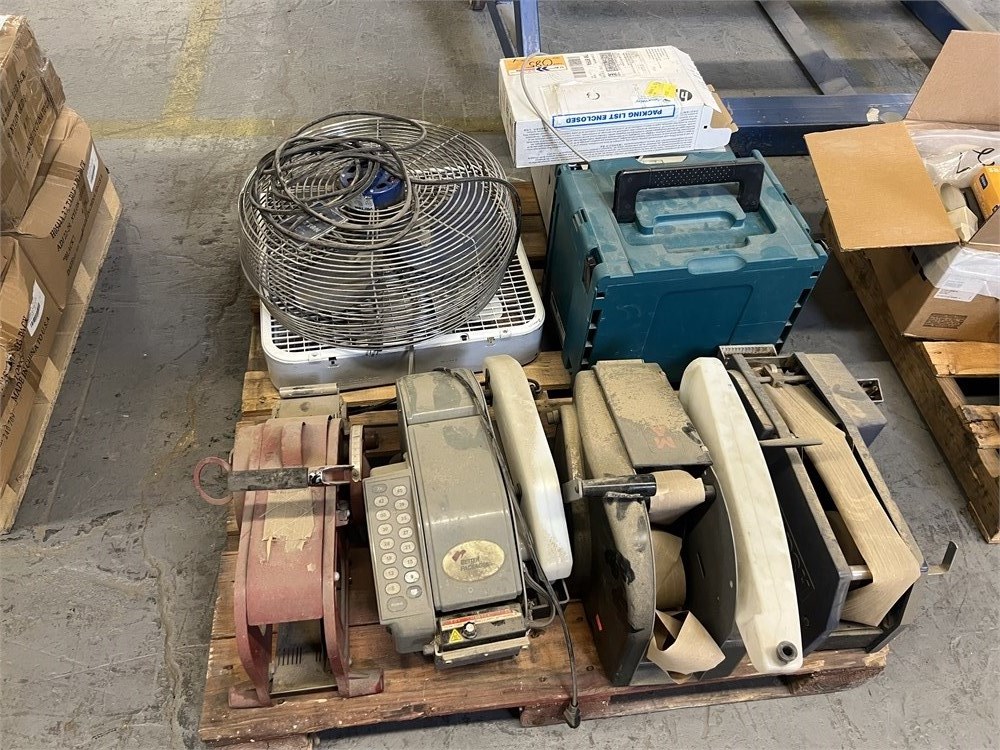 Misc Items on Pallet