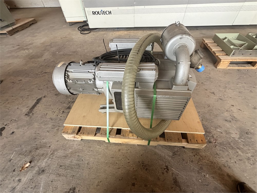 Becker "VLTF 250" Vacuum Pump
