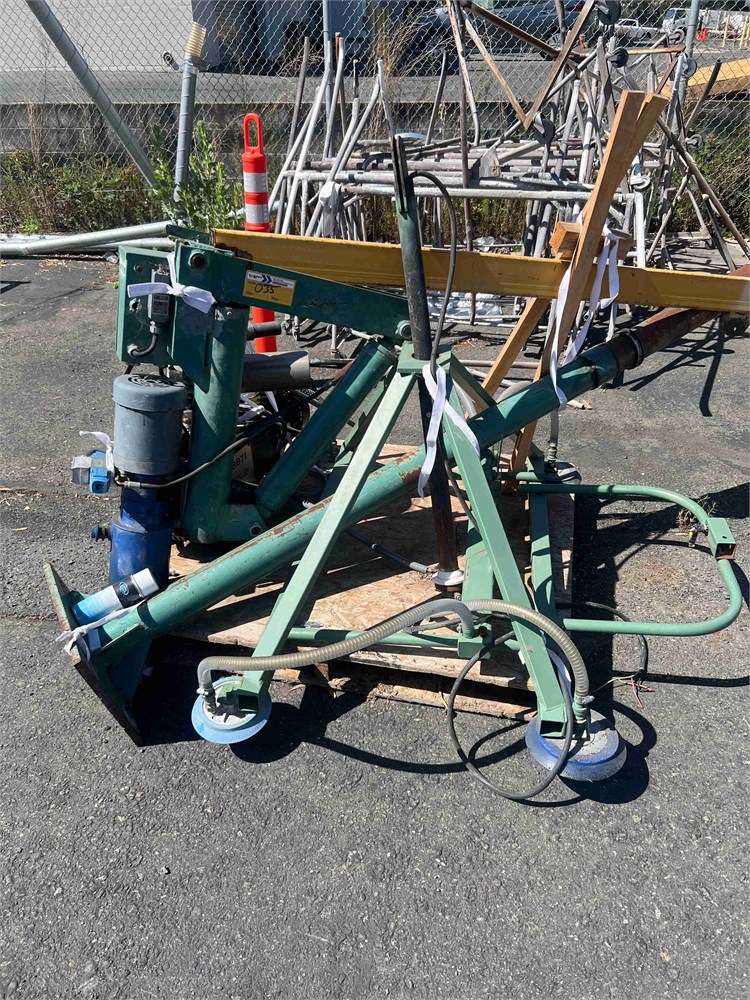 Vacuum Lift
