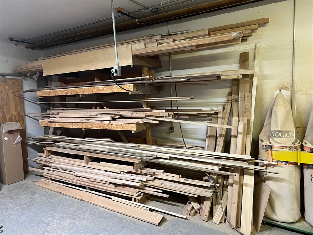 Hardwood & Mouldings - Various Sizes and Materials - as pictured