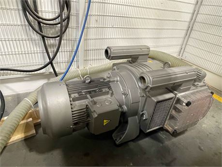 Becker "VTLF 2-250/0-791" Vacuum Pump