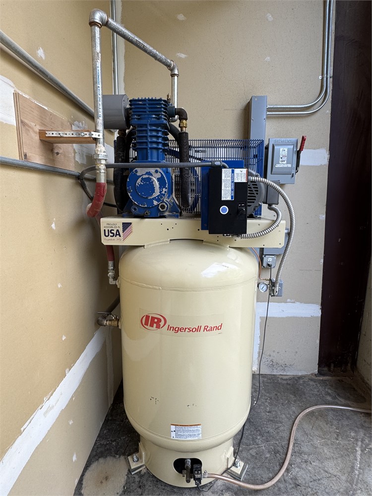 Quincy "QT-10" Air Compressor