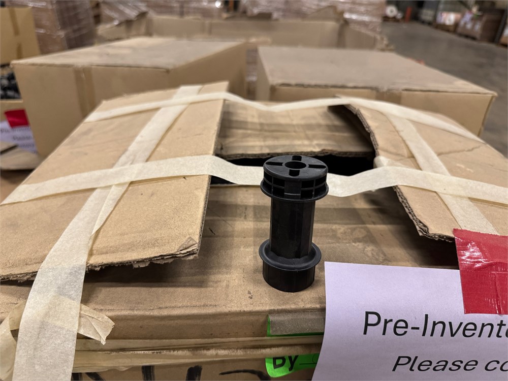 Titus "002666.835.001" Plastic Cabinet Leveler - (1) Pallet