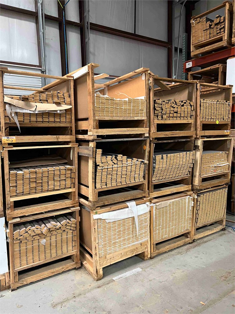 (12) Moulding Bundles - As Pictured