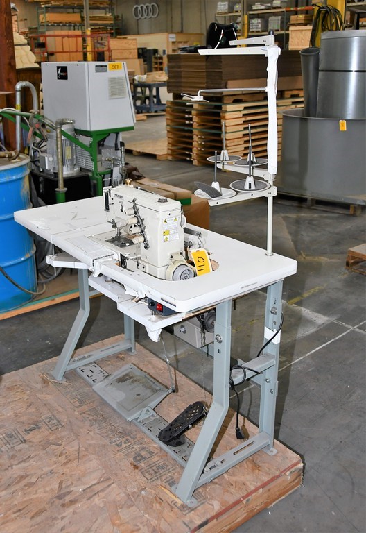 Kansai Special "DLR-1502 PHD" Sewing Machine and Stand