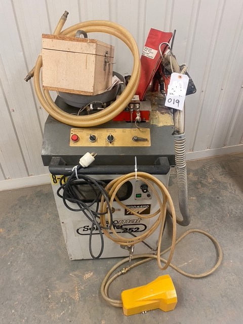 Gannomat "252" Dowel Inserter- Durham, ON