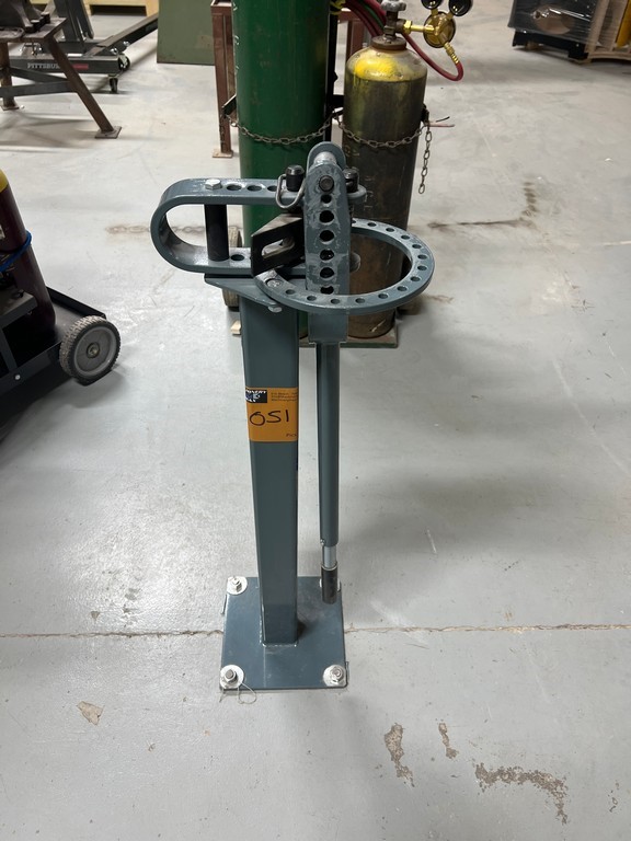 Central Machinery "38470" Compact Bender - Floor Mount