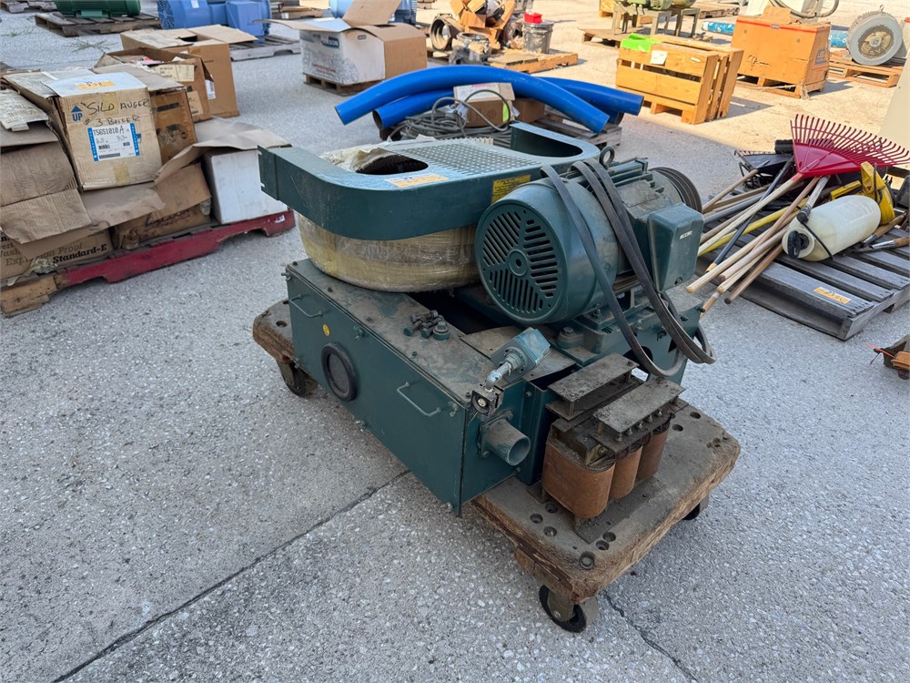 Motor w/ Variable speed Pully as pictured