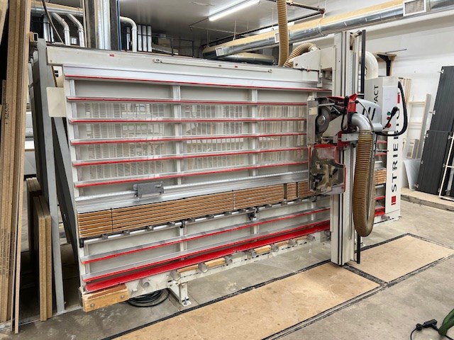 Striebig "Compact 4164" Vertical Panel Saw
