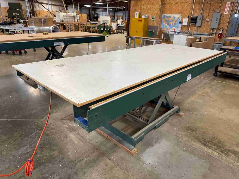 Marcon Lift Table