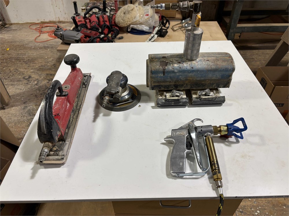 Pneumatic Sanders & Spray Gun