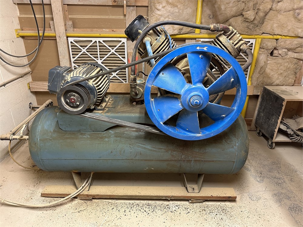 Mac-Air "10HP" Air Compressor- Brampton, ON